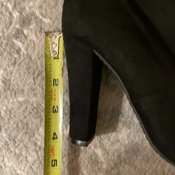 STEVE MADDEN Black Over the Knee Boots