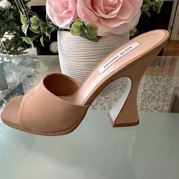 Steve Madden camel LIPA heels ✨