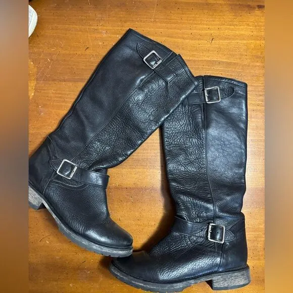 Steve Madden Fairmont Boots in Black size 8.5