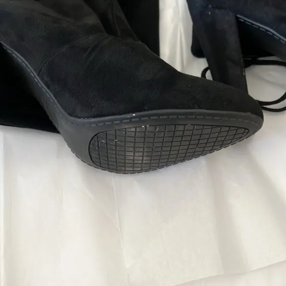Steve Madden -Gracelyn Over the knee boots 🖤