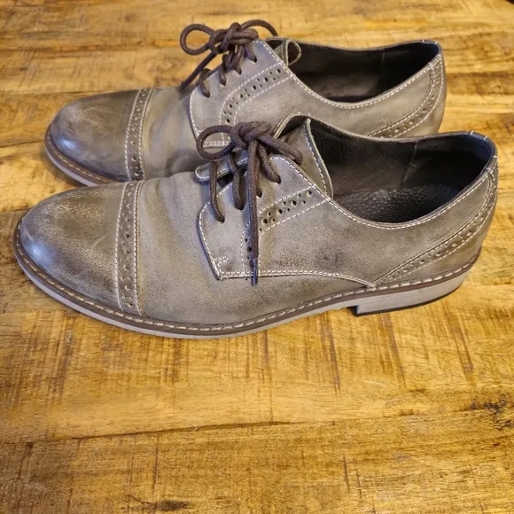 Steve Madden Men's Gray Leather Dress Shoes &quot;Leroy&quot; Size 9