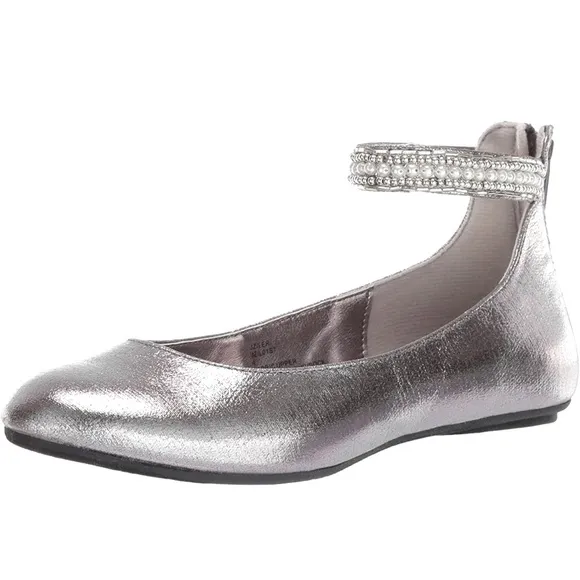 Steve Madden Pewter Jziler Adorned Ankle Strap Ballet Flat, Little Girls Size 3.