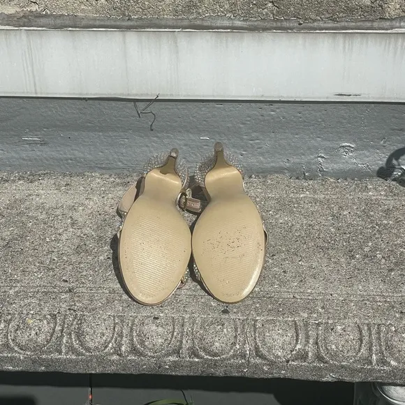 Steve Madden Realov-R Champagne Rhinestone Sandals Size 5.5M