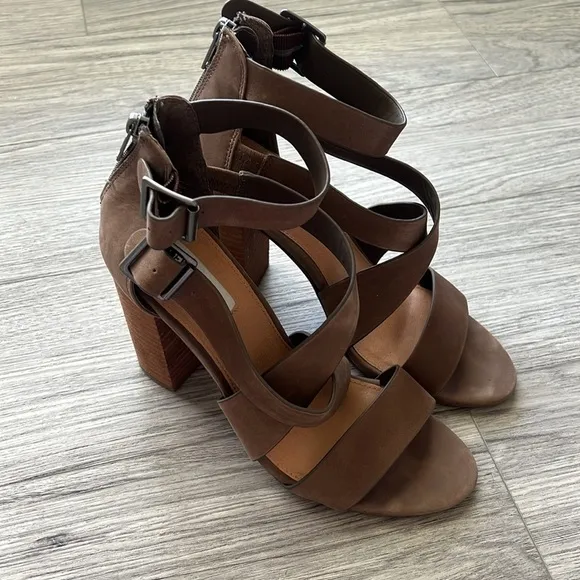 Steve Madden Sundance Stacked-Heel Dress Sandal Size 8.5