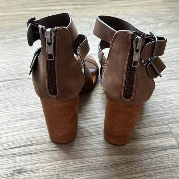 Steve Madden Sundance Stacked-Heel Dress Sandal Size 8.5