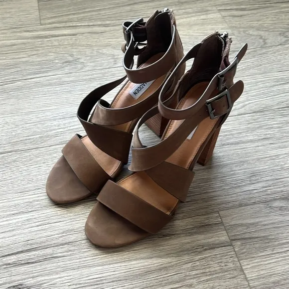 Steve Madden Sundance Stacked-Heel Dress Sandal Size 8.5