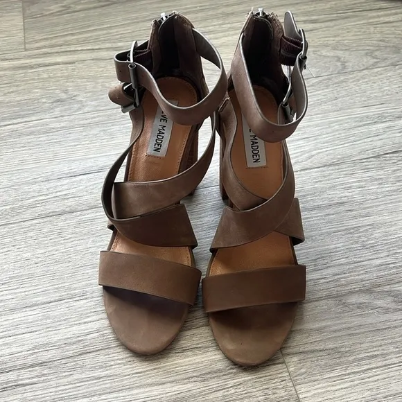 Steve Madden Sundance Stacked-Heel Dress Sandal Size 8.5