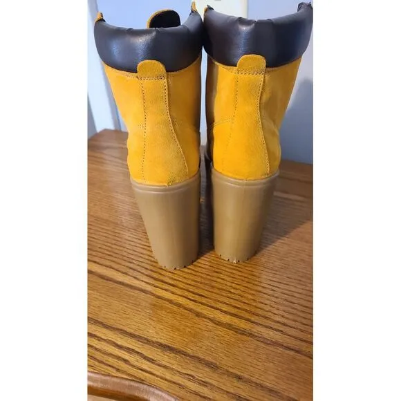 Steve Madden Tindra‎ Tan Suede Leather Platform size 8