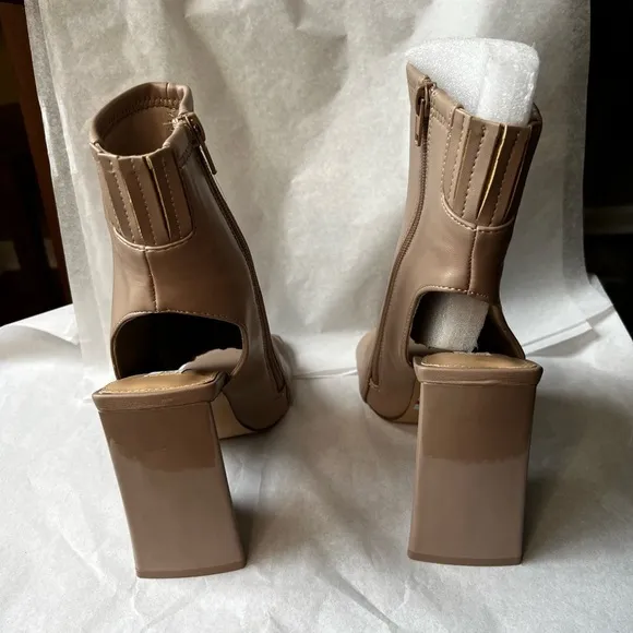 Steve Madden Transfer Block Heel Square Toe Booties Shoes