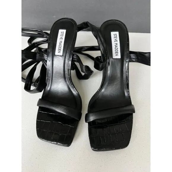 STEVE MADDEN utilized lace up black heels size 8.5