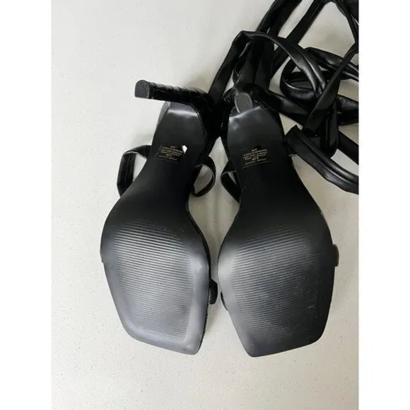 STEVE MADDEN utilized lace up black heels size 8.5