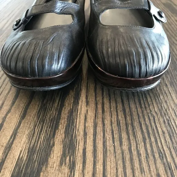 Stuart Weitzman Black Uppers &amp; Tortoise Platform Soles Mary Jane Women’s Size 10