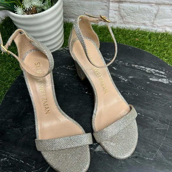STUART WEITZMAN NearlyNude Ankle Strap sandals size 6 $475