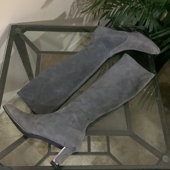 STUART WEITZMAN Suede Metal trim Heel Boots