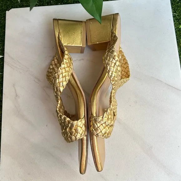 STUART WEITZMANRosie Block Heel Slide Sandal - Gold size 5