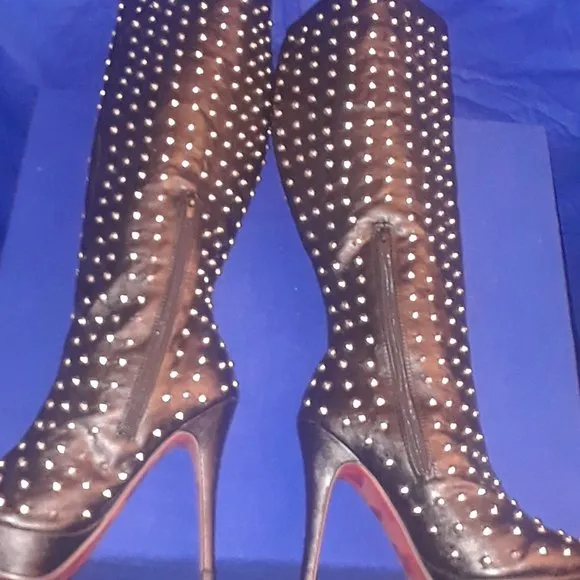 STUDDED AFFAIR  KNEE HIGH BOOTS