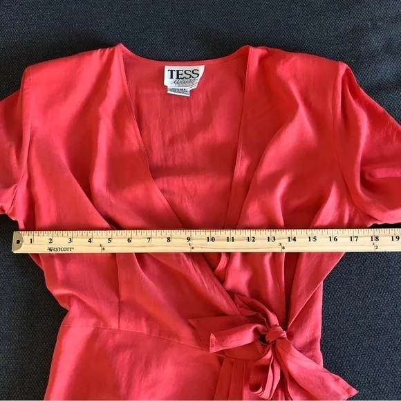 STUNNING 100% silk coral wrap dress NWT 8