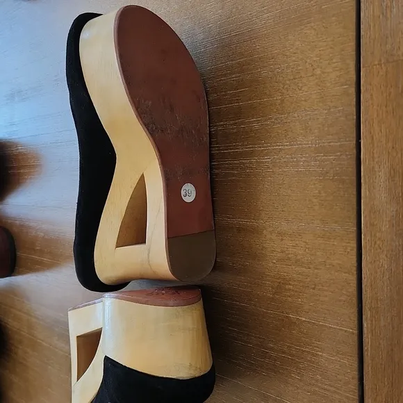 TENOVERSIX UNIQUE WOODEN VELVET SHOES