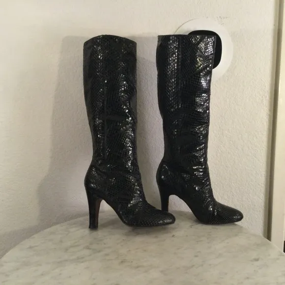The Fry Co “AVA” Black Snakeskin Knee-High Boots