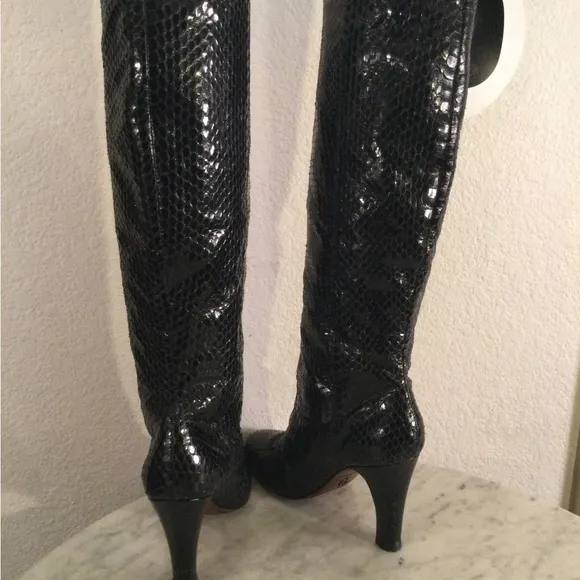 The Fry Co “AVA” Black Snakeskin Knee-High Boots