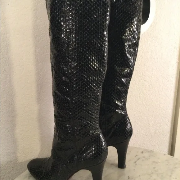 The Fry Co “AVA” Black Snakeskin Knee-High Boots