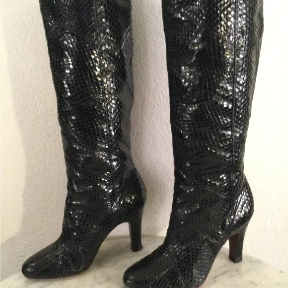 The Fry Co “AVA” Black Snakeskin Knee-High Boots