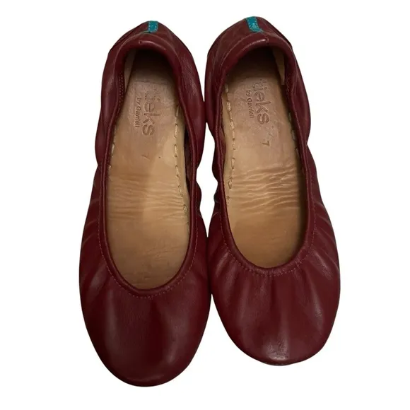 Tieks Burgundy Leather Ballet Flats size 7