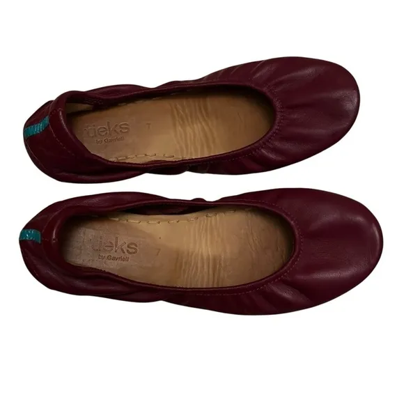 Tieks Burgundy Leather Ballet Flats size 7