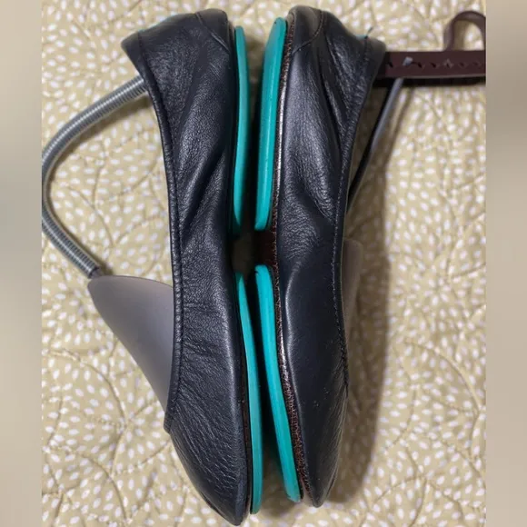 TIEKS by Gavrieli Slip-On Ballet Flats Shoes Black Leather Foldable Womens Sz 8