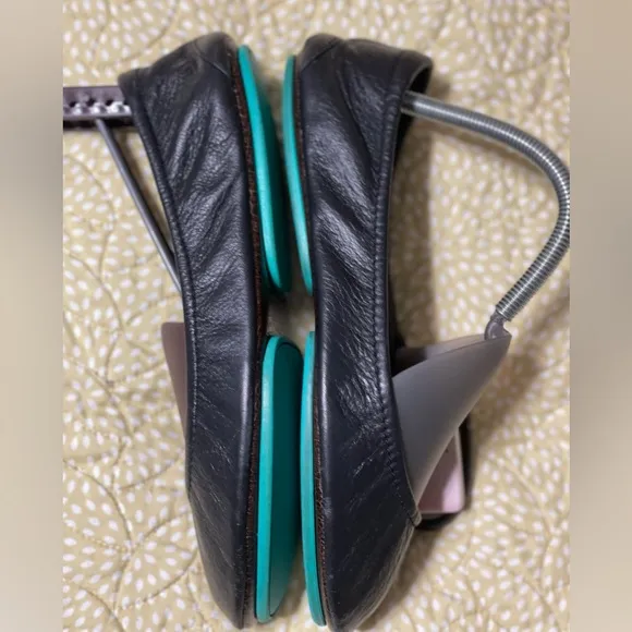 TIEKS by Gavrieli Slip-On Ballet Flats Shoes Black Leather Foldable Womens Sz 8