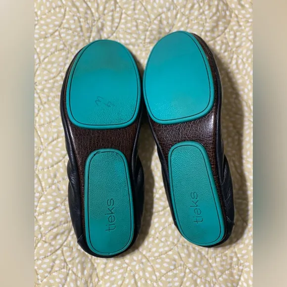 TIEKS by Gavrieli Slip-On Ballet Flats Shoes Black Leather Foldable Womens Sz 8