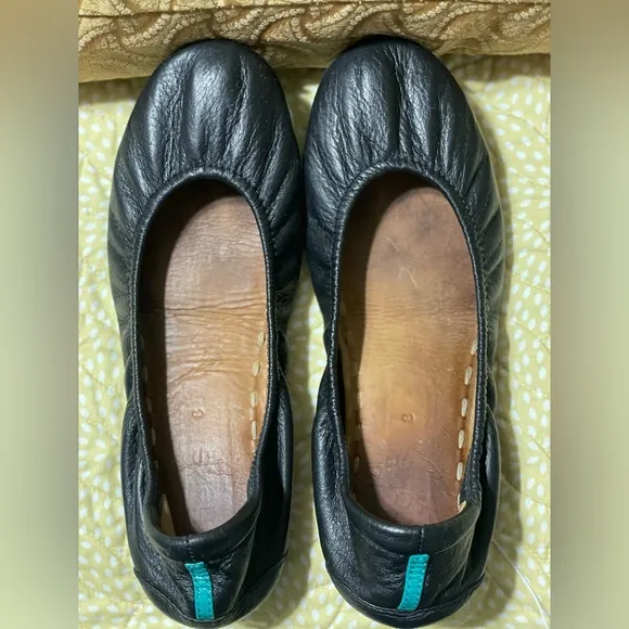 TIEKS by Gavrieli Slip-On Ballet Flats Shoes Black Leather Foldable Womens Sz 8