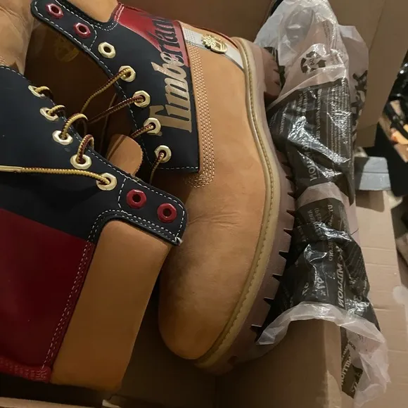 TIMBERLAND PREMIUM WATER PROOF BOOT FOR MEN WHEAT NUBUCK RED &amp; BLUE