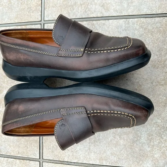TOD'S Women's Brown Leather Driving Loafers Moc Square Toe Casual Shoes stitched
