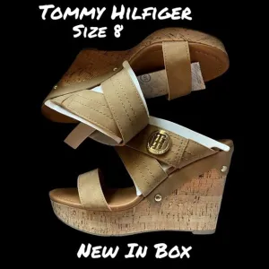 Tommy Hilfiger Wedge Sandals Cork Open Toe Logo shoes Myha Size 8 US New In Box
