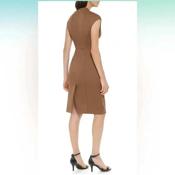 Tommy Hilfiger Women's Sheath Scuba Sleeveless V-Neck Dress NWT size 2