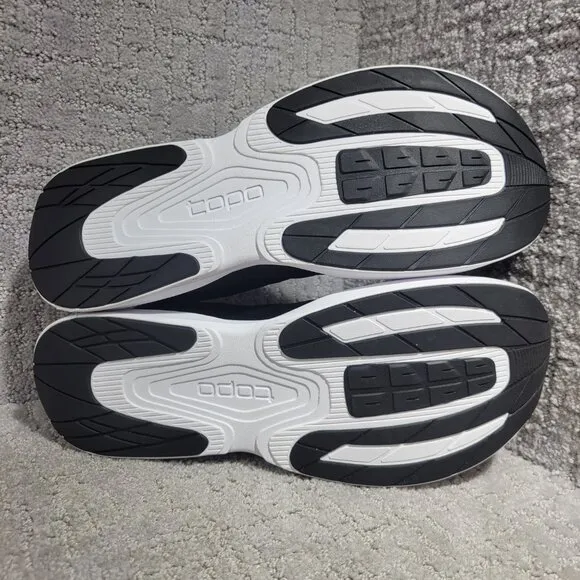 Topo Fli-Lyte 5 Men's US Size 10.5 US Black White Athletic Running Shoes