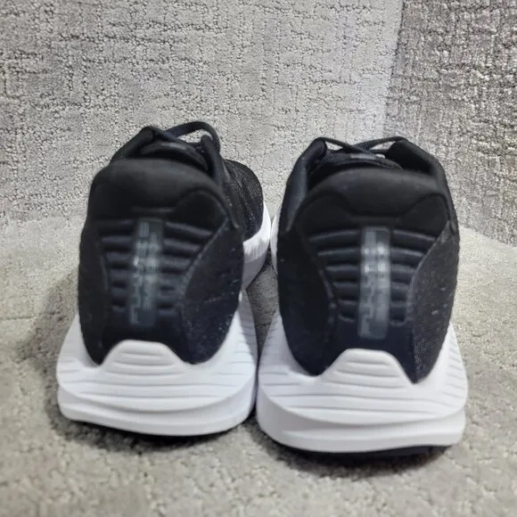 Topo Fli-Lyte 5 Men's US Size 10.5 US Black White Athletic Running Shoes
