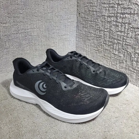 Topo Fli-Lyte 5 Men's US Size 10.5 US Black White Athletic Running Shoes