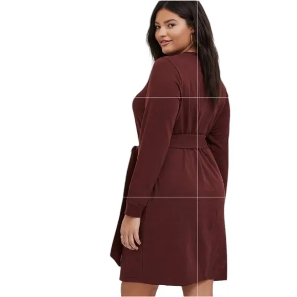 Torrid Mini French Terry Shift Dress size 2X New Burgundy