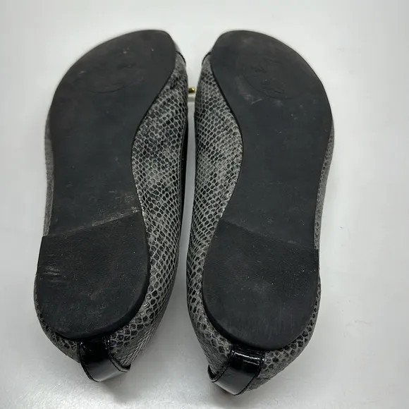 Tory Burch Ballet Flat Shoes Faux Snakeskin Leather Captoe Black Gray Size 8.5