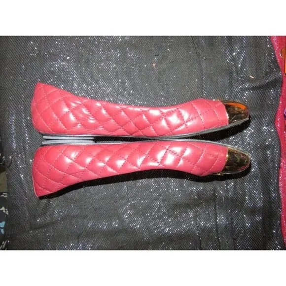 Tory Burch Kaitlin Sangria Red Quilted Leather Ballet Flats Gold Cap Toes size 9