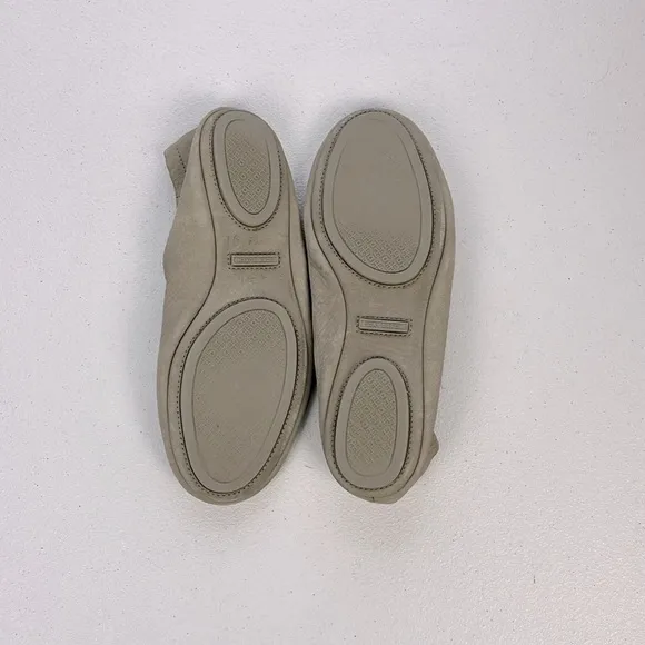 Tory Burch Minnie Suede Ballet Flats Taupe/Gray Leather Slip-On Logo Shoes 7