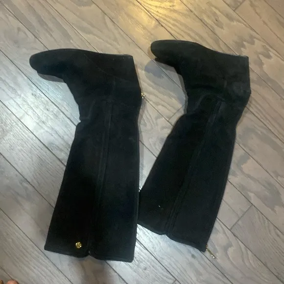 Tory Burch suede knee high wedge heel boots whit zip Sz 9