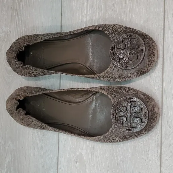 Tory Burch Womens Classic Reva brown distressed Leather Flats Ballet shoes sz 9M