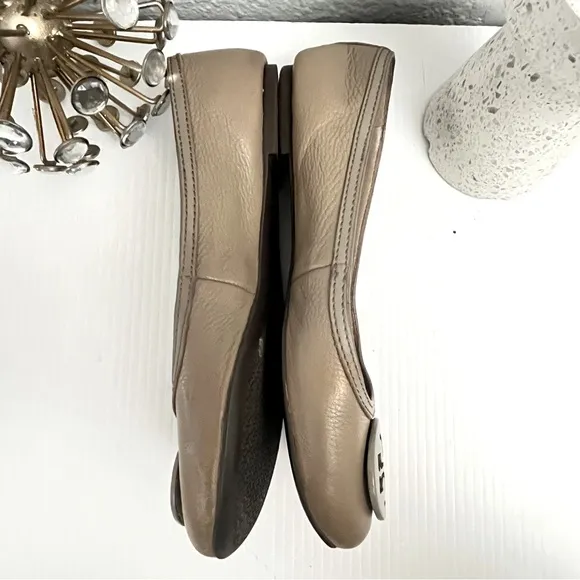 Tory Burch Women's Taupe  Ballet Flats Size 8