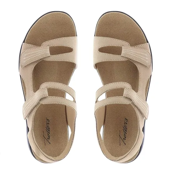 TROTTERS • Katarina 3 Comfort Insole Strappy Flat Sandals Shoes