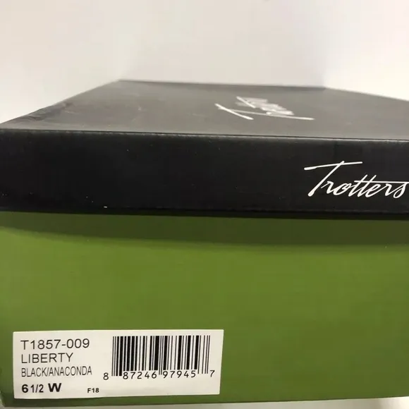 Trotters Women’s Liberty, Black Knee High Boots, Size 6.5W