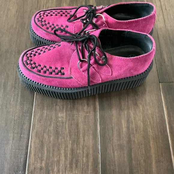 T.U.K. Creepers Woman’s Raspberry Size 5 Punk Rock And Roll Platform Shoes