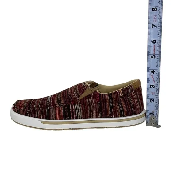 Twisted X NWT Women’s Shoes Slip-On Kicks Merlot Blue